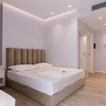 Broadway Boutique Hotell 4*