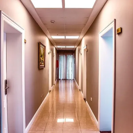 Hotel Broadway Boutique 4*