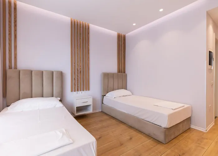 Hotel Broadway Boutique Hotel 4*