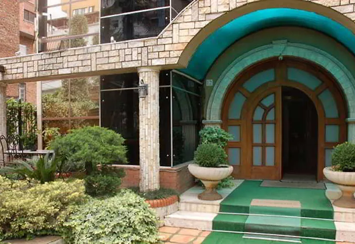 Broadway Boutique Hotel 4*