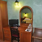 Broadway Boutique Hotel Hotel Tirana