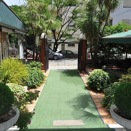 Broadway Boutique 4*