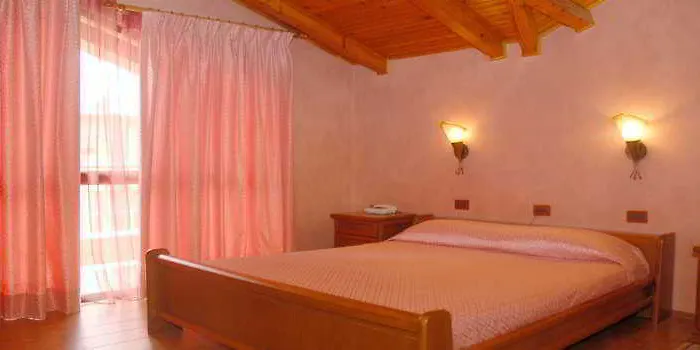 Broadway Boutique 4*