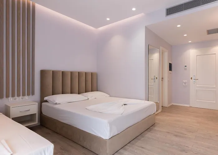 Broadway Boutique Hotel 4*