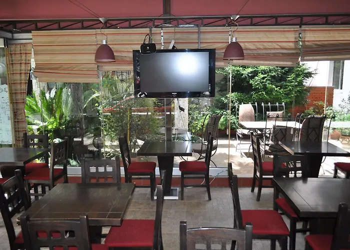 Hotel Broadway Boutique 4*